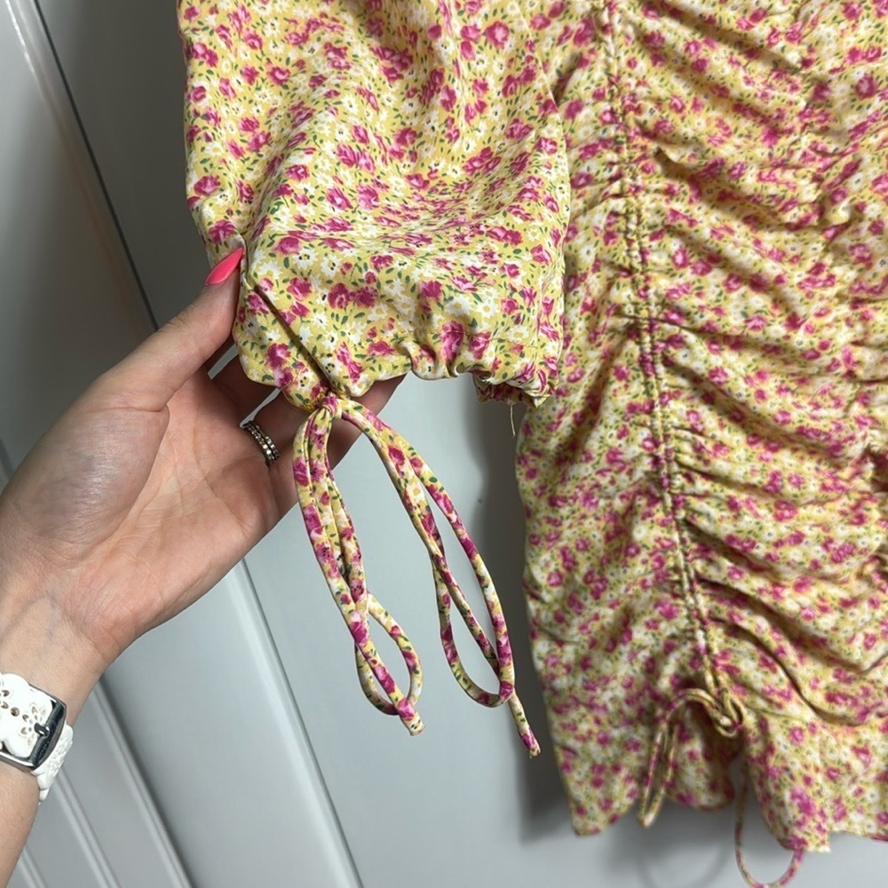 Hello Molly Floral Mini Dress - Picture 7 of 16